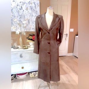 Women’s long leather coat